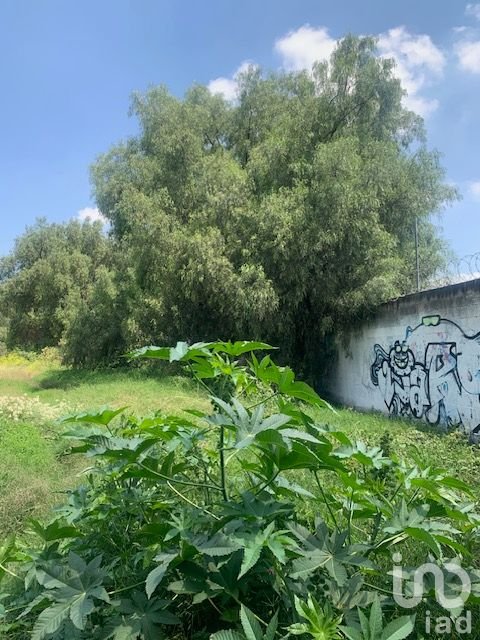 TERRENO ZONA MUY COMERCIAL 7,136 M2 AV HUEHUETOCA CUAUTITLAN IZCALLI FRENTE Y JUNTO OTRAS PLAZAS