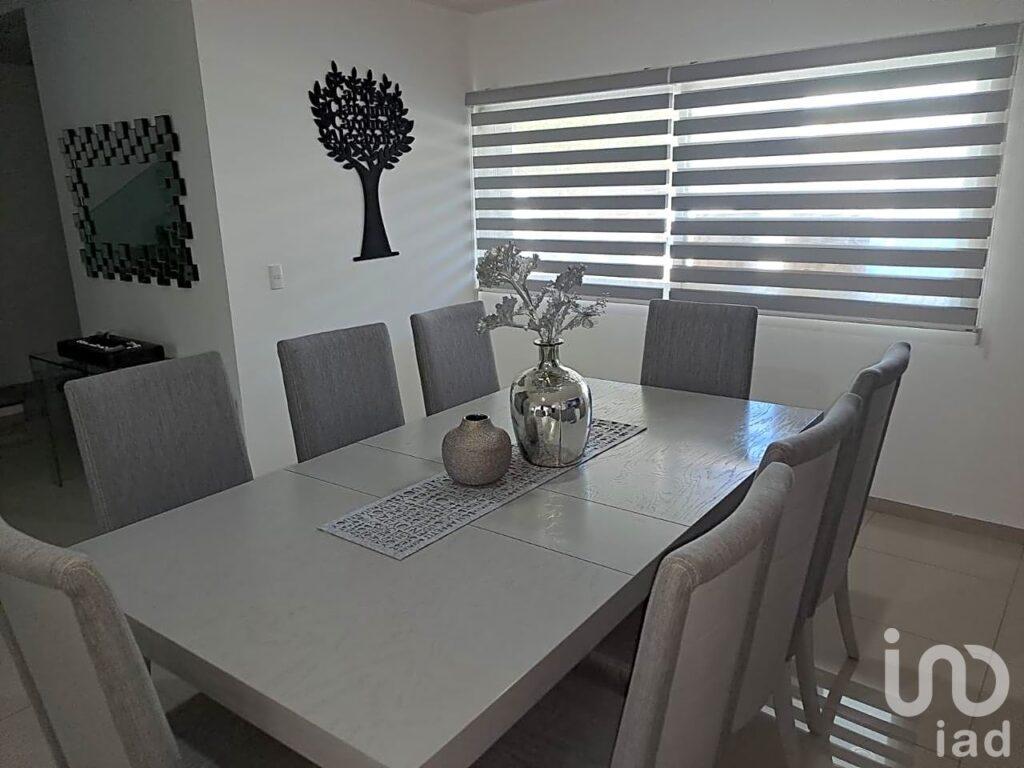 Casa en Venta en Residencial RUSCELLO