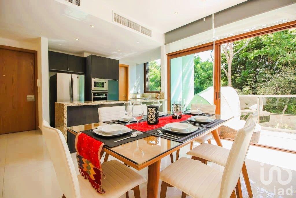 Departamento Amueblado en venta con vista Campo de Golf en Tulum Country Club