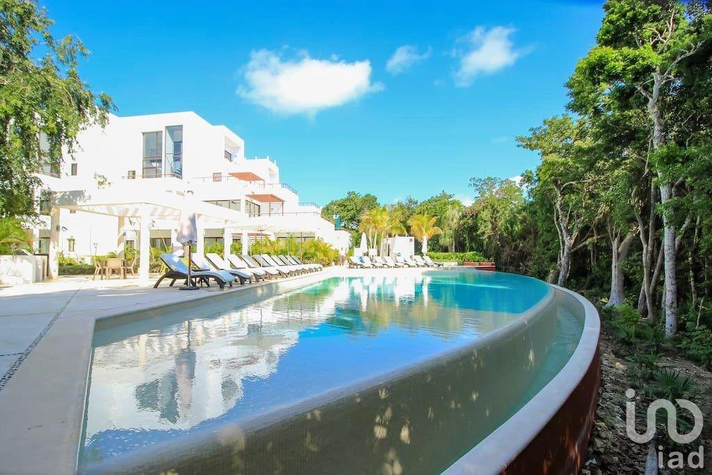 Departamento Amueblado en venta con vista Campo de Golf en Tulum Country Club