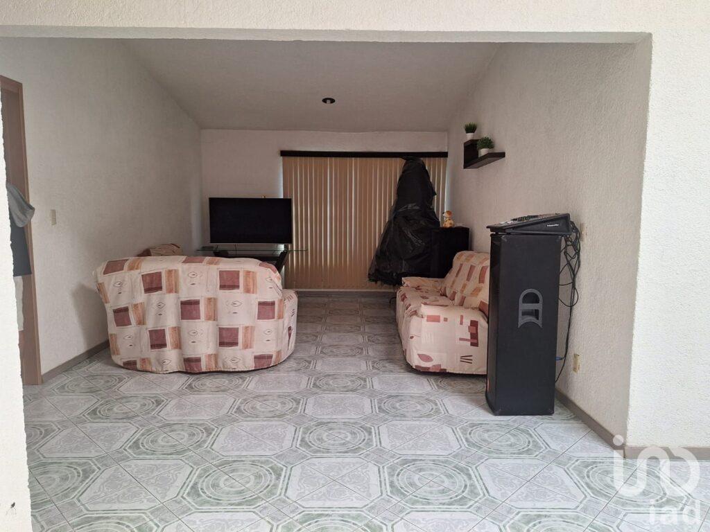VENDO CASA CON MISCELANEA EN XOCHITEPEC, MORELOS