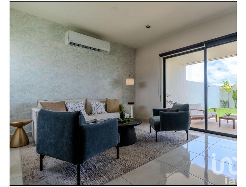 VENTA CASA EN NORTE DE MÉRIDA, ZONA DE CONKAL, YAAXBEH