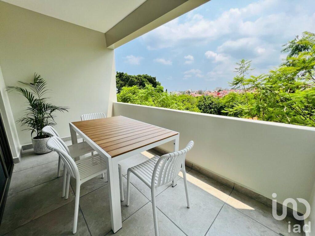 SE RENTA DEPARTAMENTO AMUEBLADO EN CONDOMINIO VISTAS DEL VALLE, CUERNAVACA