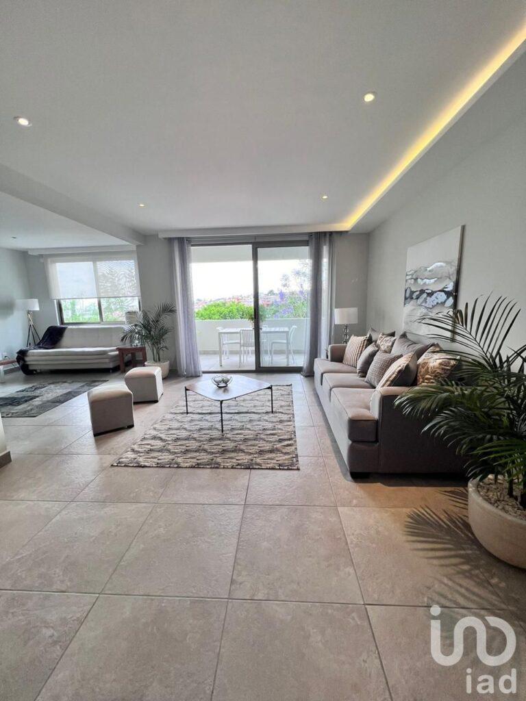 SE RENTA DEPARTAMENTO AMUEBLADO EN CONDOMINIO VISTAS DEL VALLE, CUERNAVACA