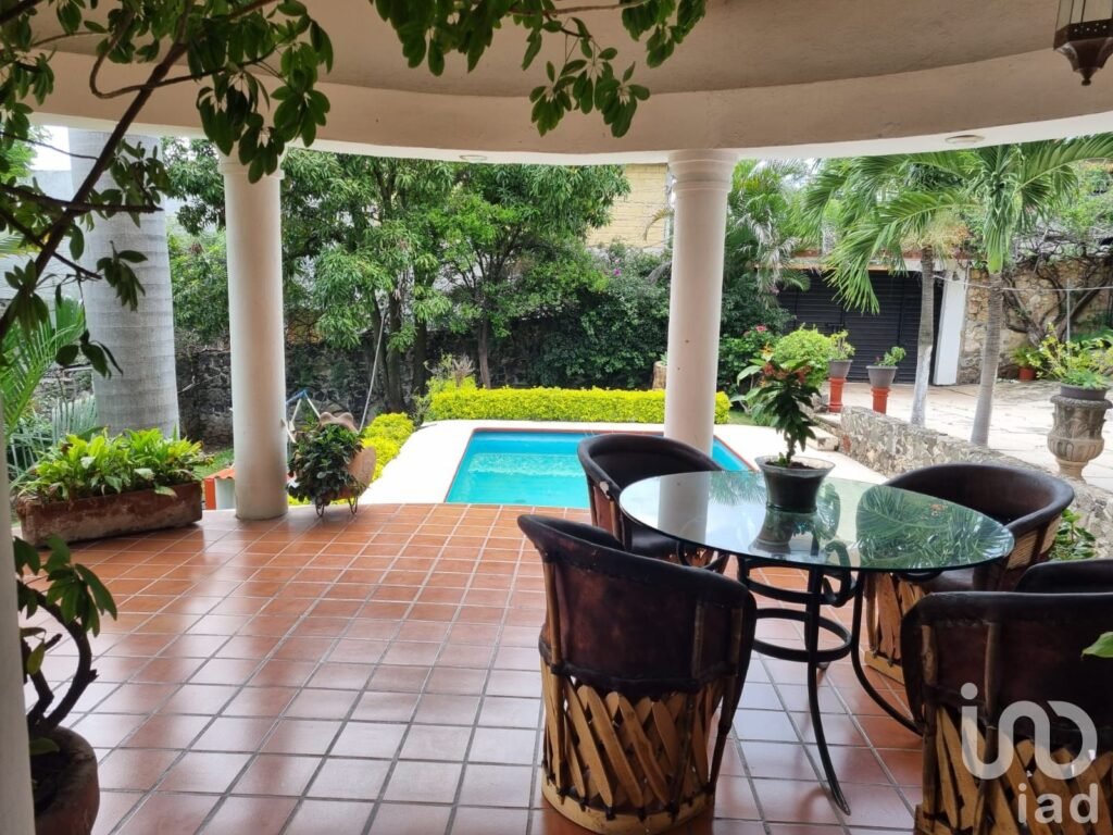 OPORTUNIDAD, BAJA DE PRECIO, CASA ESTILO TOSCANO EN TEZOYUCA  MORELOS