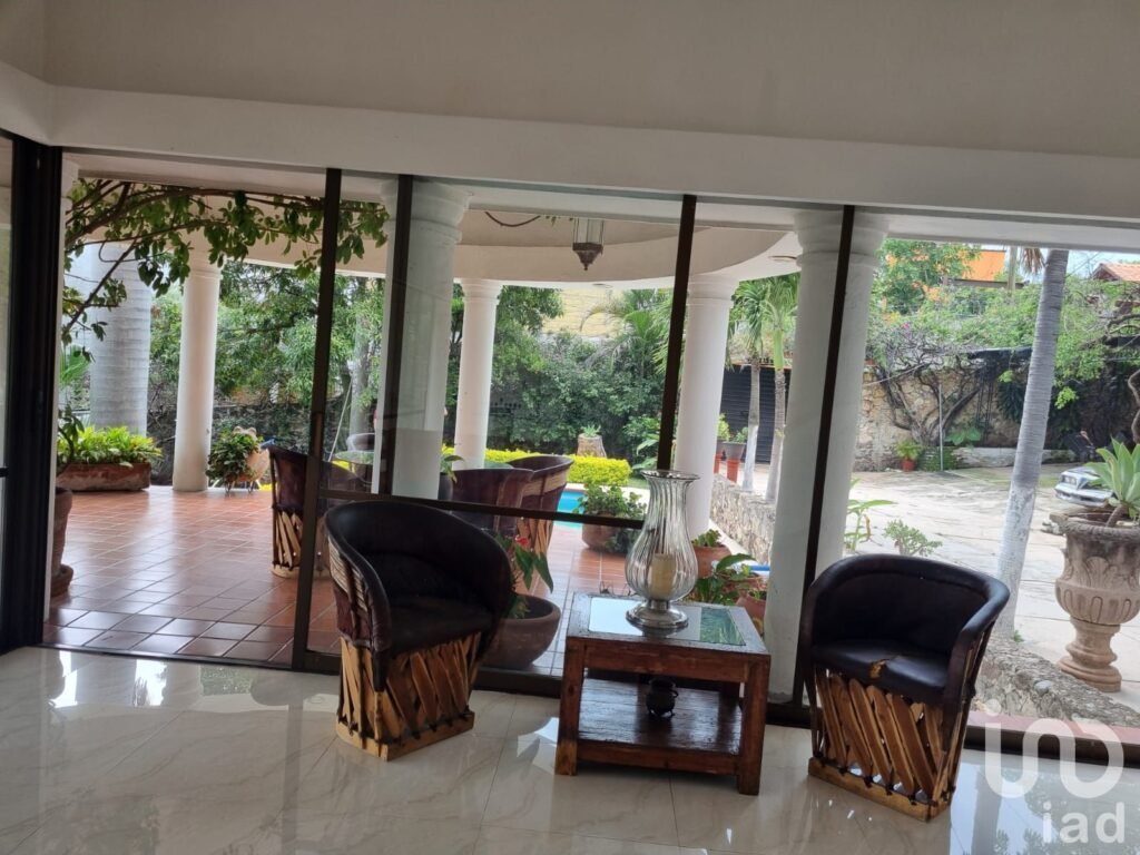 OPORTUNIDAD, BAJA DE PRECIO, CASA ESTILO TOSCANO EN TEZOYUCA  MORELOS