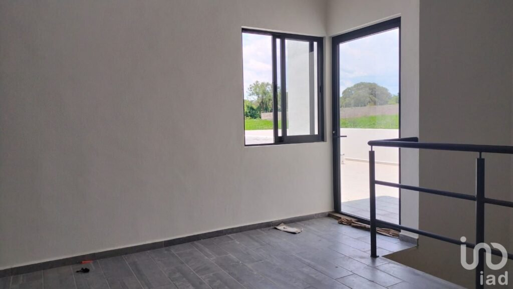 Casa en Coto 3 recámaras, una en planta baja