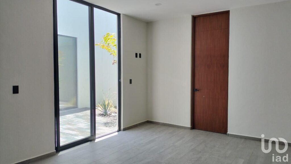 Casa en Coto 3 recámaras, una en planta baja