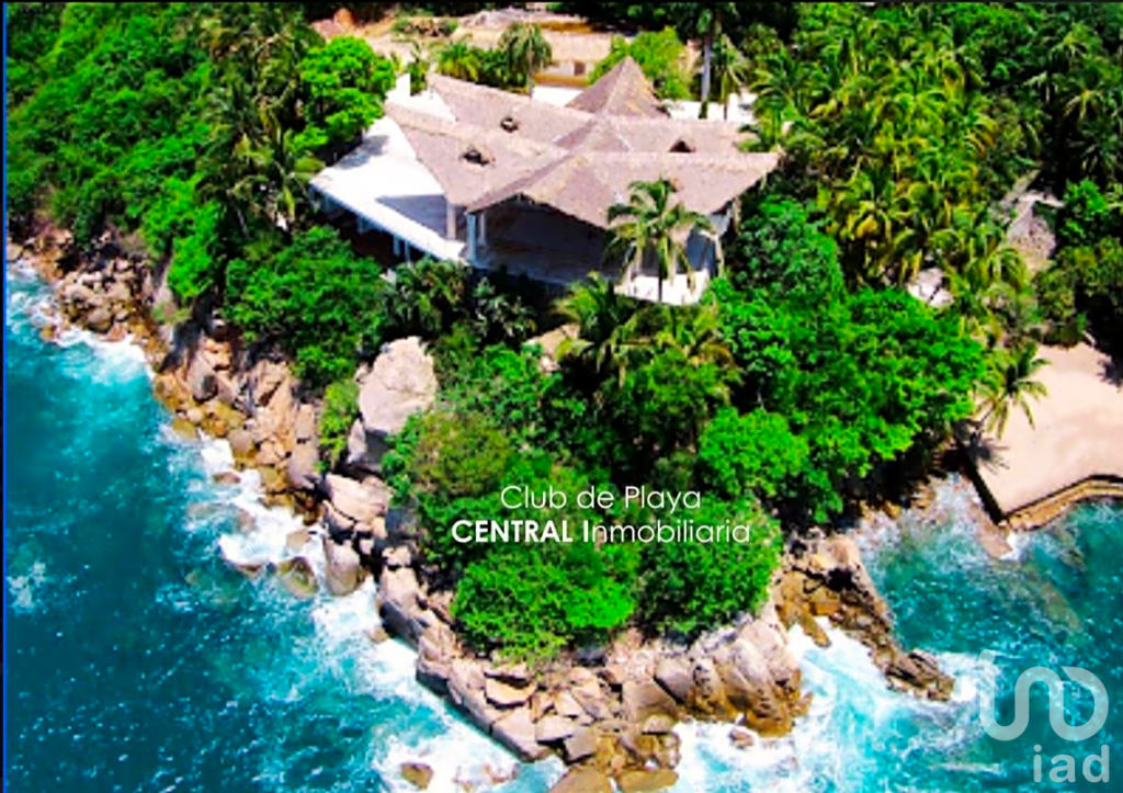 TERRENO EN BRISAS MARQUEZ EN VENTA CON VISTA AL MAR