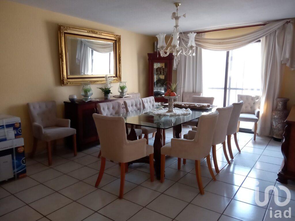 Casa en VENTA en Av. Cordillera de Arakan, Lomas 4ta. SLP, Uso de suelo Mixto
