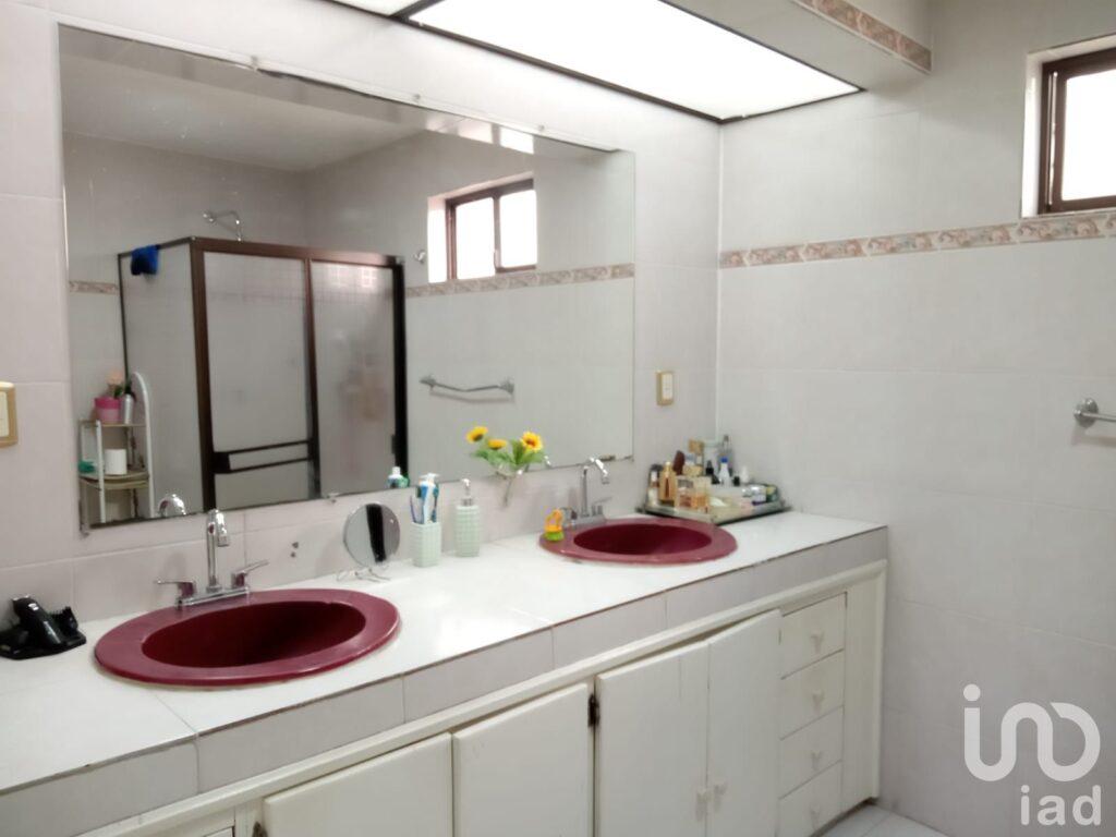 Casa en VENTA en Av. Cordillera de Arakan, Lomas 4ta. SLP, Uso de suelo Mixto