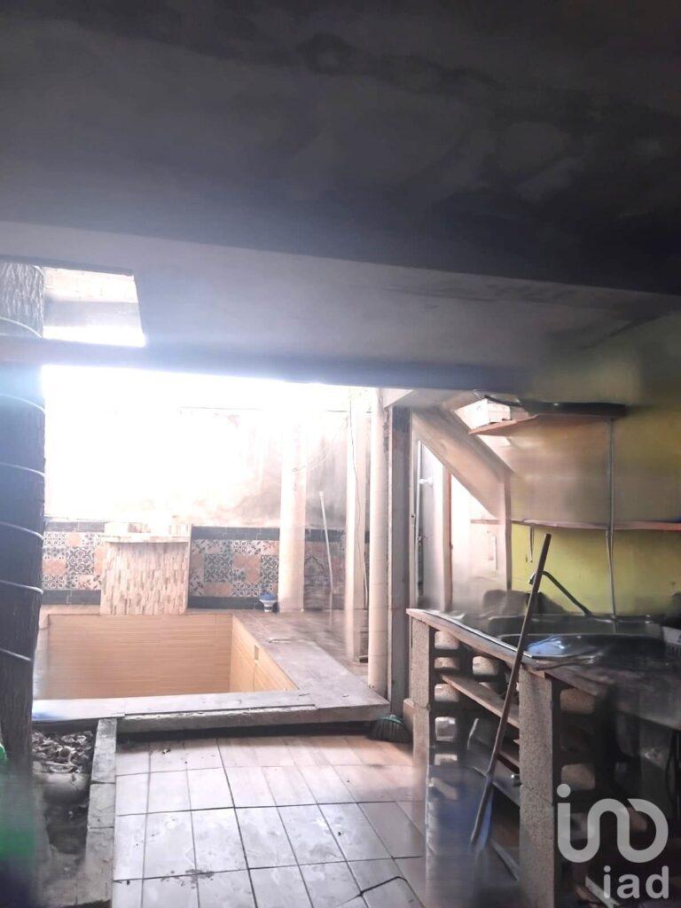 VENTA CASA 3 NIVELES EN OBRA GRIS, CENTRO MERIDA, YUCATAN.