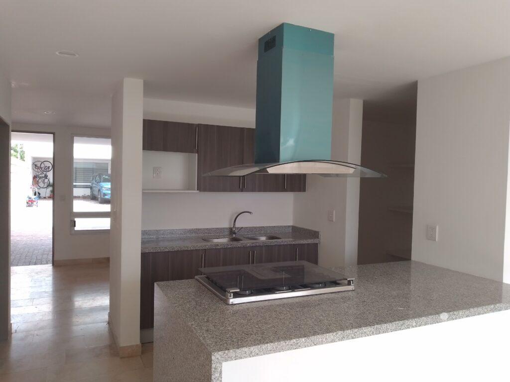 CASA EN VENTA CORREGIDORA QUERETARO CALLE LLUVIA FRACCIONAMIENTO EL  MANANTIAL