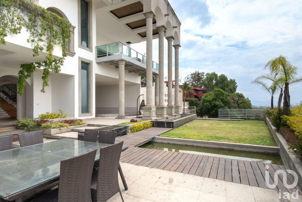 RESIDENCIA EN VENTA  EN JARDINES DEL PEDREGAL, CDMX