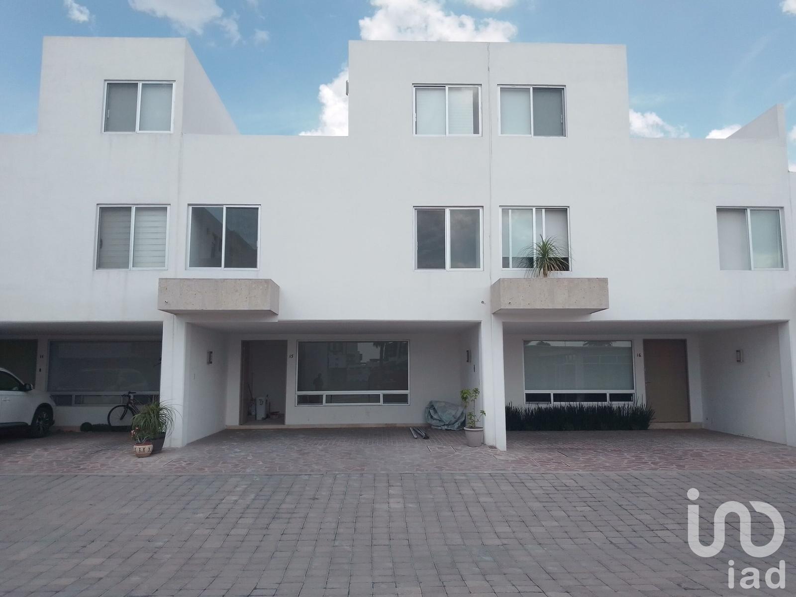 CASA EN RENTA CORREGIDORA QRO FRACCIONAMIENTO MANANTIALES CASA EN RENTA CORREGIDORA QRO FRACCIONAMIENTO MANANTIALES