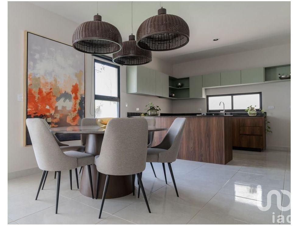 VENTA CASA EN EL NORTE DE MÉRIDA, ZONA CONKAL, ALDORIA