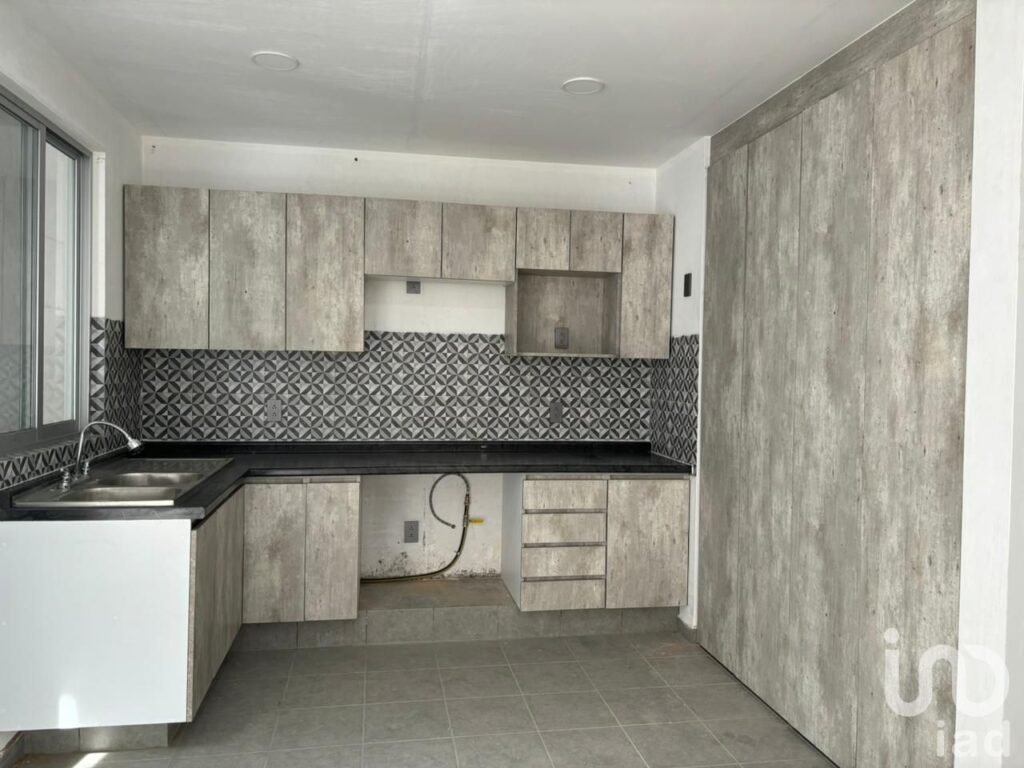 VENTA DE CASA NUEVA  CALLE CUESTA BONITA LOMA DORADA,QUERETARO, QRO.