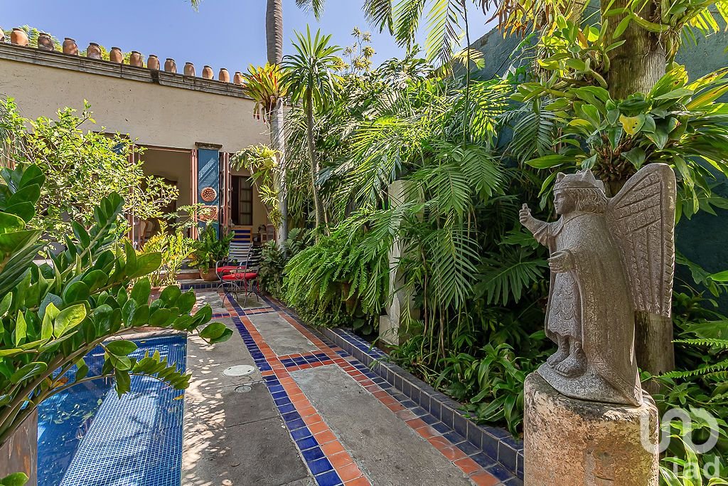 Casa en venta estilo Cuernavaca contemporáneo