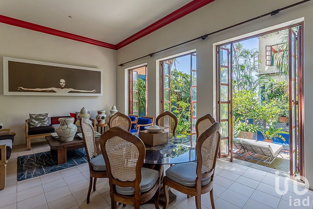 Casa en venta estilo Cuernavaca contemporáneo