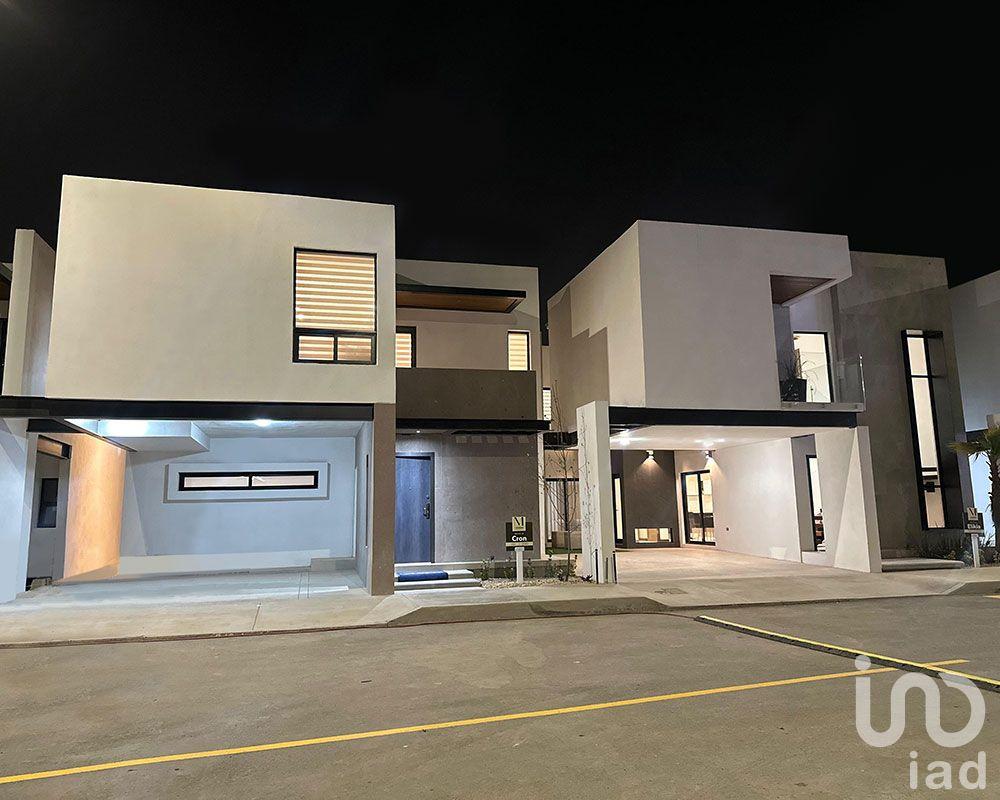 Casa en fraccionamiento privado solo 27 residencias de alta gama y diseño contemporáneo