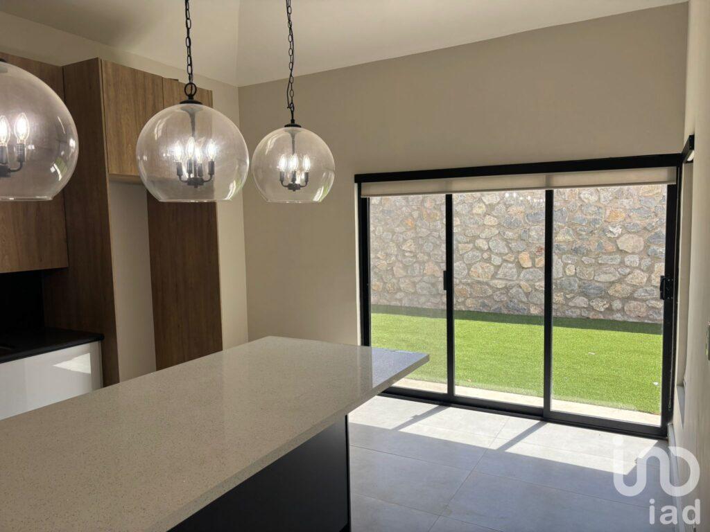 CASA EN VENTA RINCON DE LAS FLORES