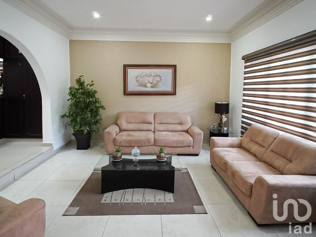 venta de casa  en Maestro Sotero Prieto No. 58 entre Necaxa y victoria  col. Guadalupe insurgentes