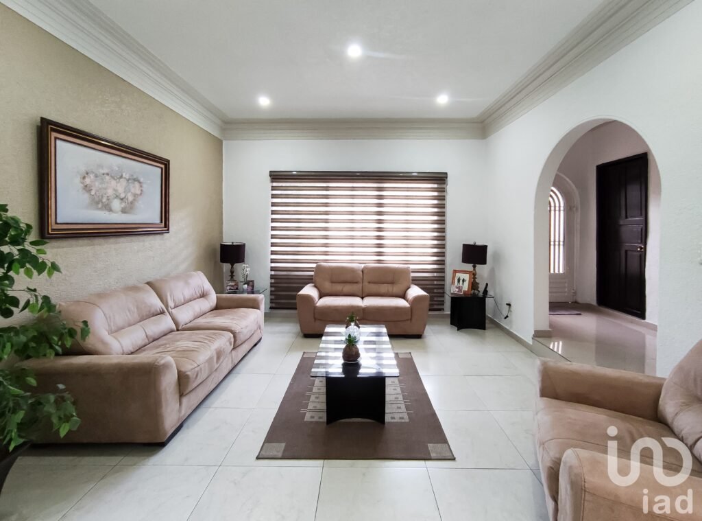 venta de casa  en Maestro Sotero Prieto No. 58 entre Necaxa y victoria  col. Guadalupe insurgentes