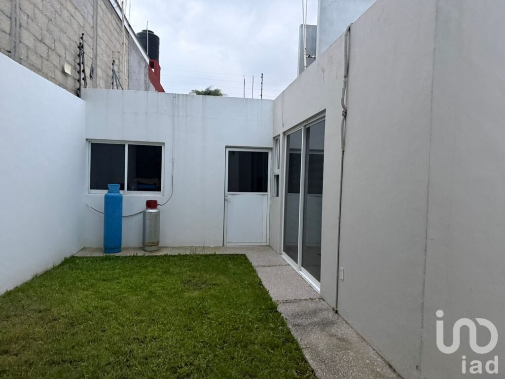 Casa en Jardines de San Jose