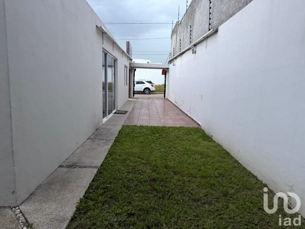 Casa en Jardines de San Jose