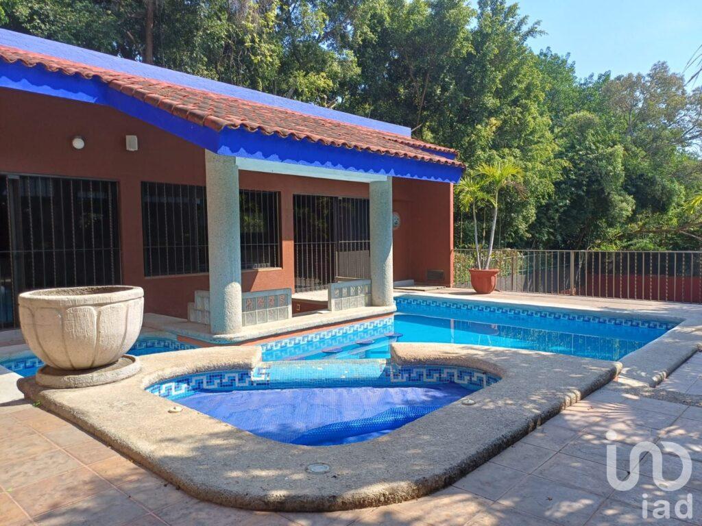 Casa en venta en Tlaltenango, Cuernavaca, Morelos