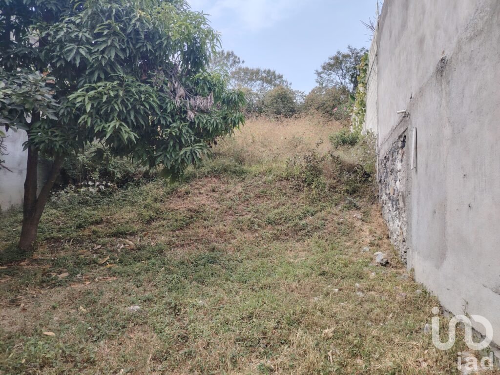 Terreno en Venta en la Colonia Lázaro Cárdenas (El empalme) en Yautepec, Morelos.
