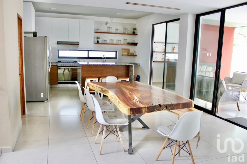 Casa en Venta en Burgos, Temixco, Cuernavaca, Morelos