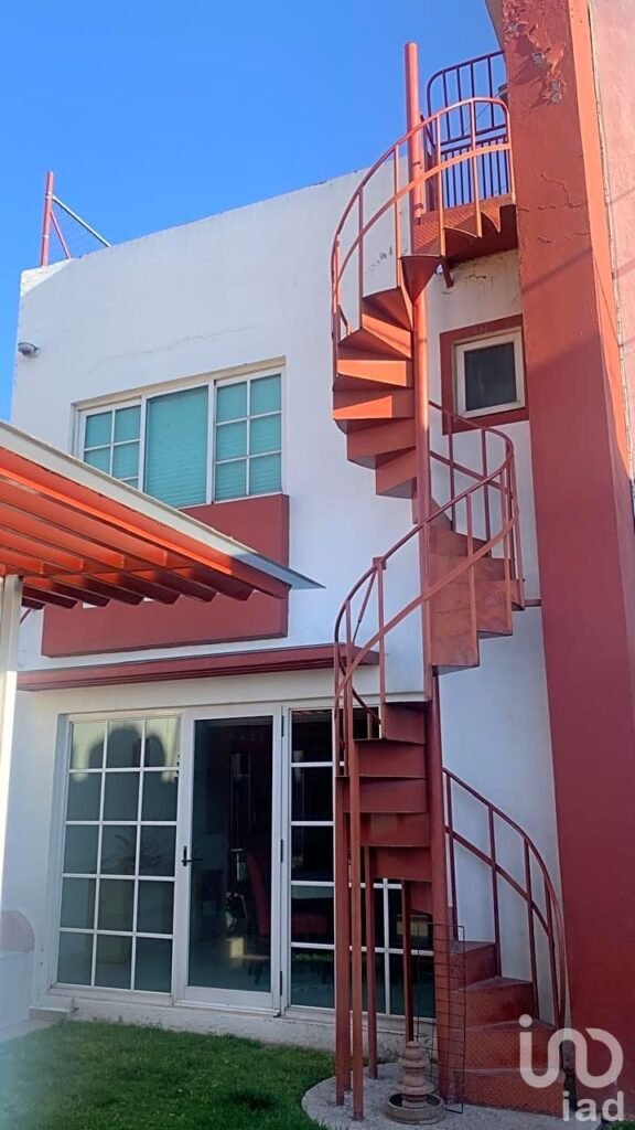 Casa en Venta, en Col. Agrícola Bellavista, Metepec, México