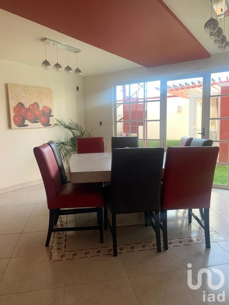Casa en Venta, en Col. Agrícola Bellavista, Metepec, México