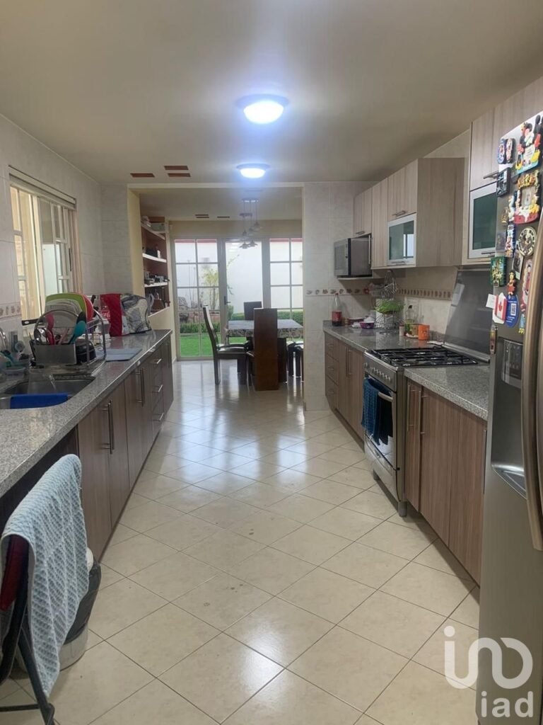 Casa en Venta, en Col. Agrícola Bellavista, Metepec, México