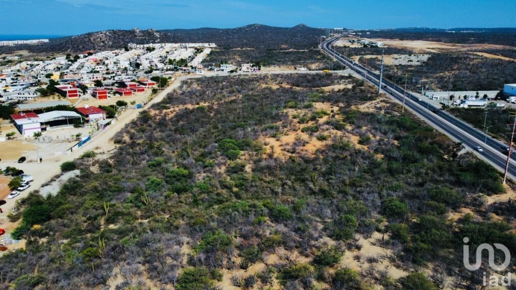 Terreno en la entrada a Cabo San Lucas