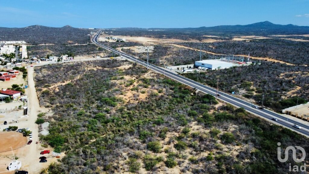 Terreno en la entrada a Cabo San Lucas