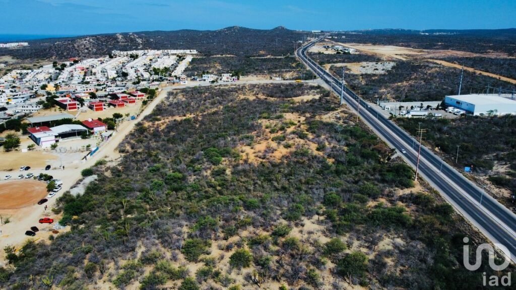 Terreno en la entrada a Cabo San Lucas