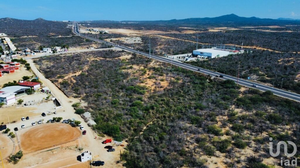 Terreno en la entrada a Cabo San Lucas