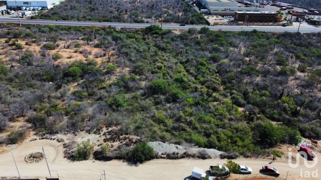 Terreno en la entrada a Cabo San Lucas