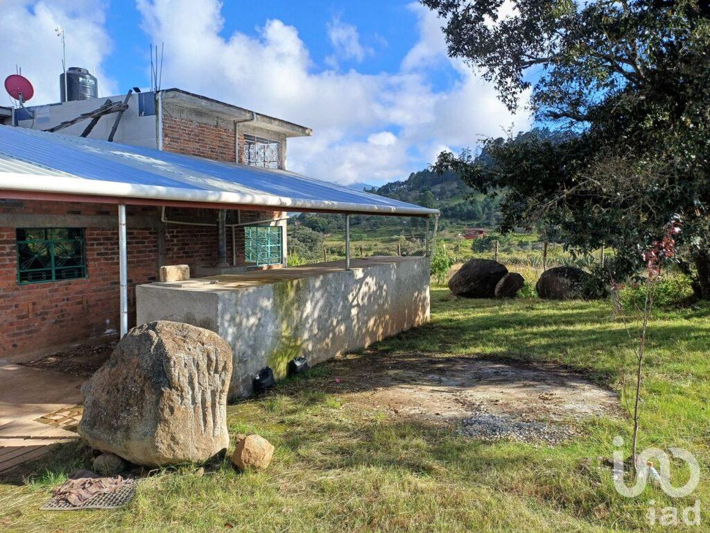 Residencia Ecológica en Zacatlan con autónoma energética