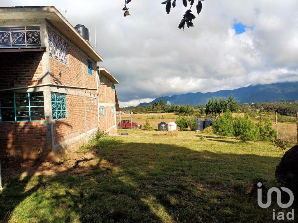 Residencia Ecológica en Zacatlan con autónoma energética