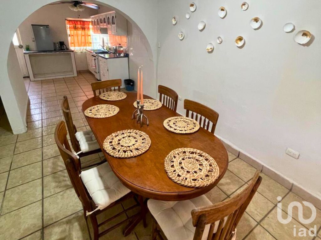 Casa en renta en Parras totalmente equipada con patio amplio – Ideal para familias o grupos