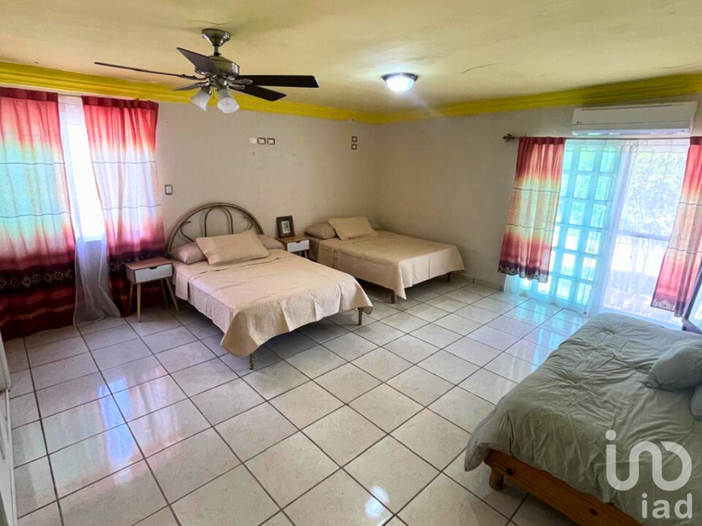 Casa en renta en Parras totalmente equipada con patio amplio – Ideal para familias o grupos