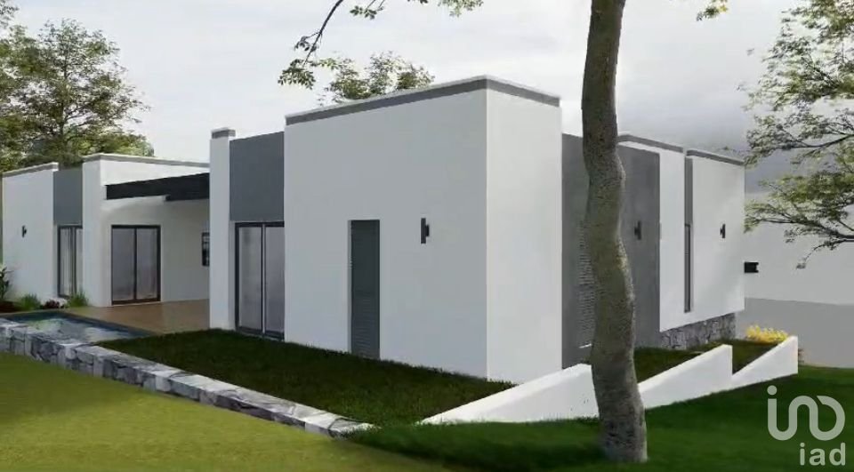 CASA EN VENTA, DE LUJO EN FRACCIONAMIENTO ALTOZANO, COLIMA