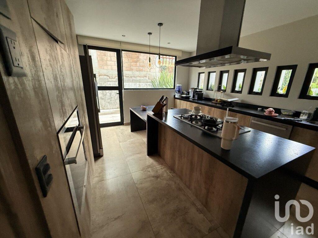 CASA EN VENTA EN BODQUE REAL