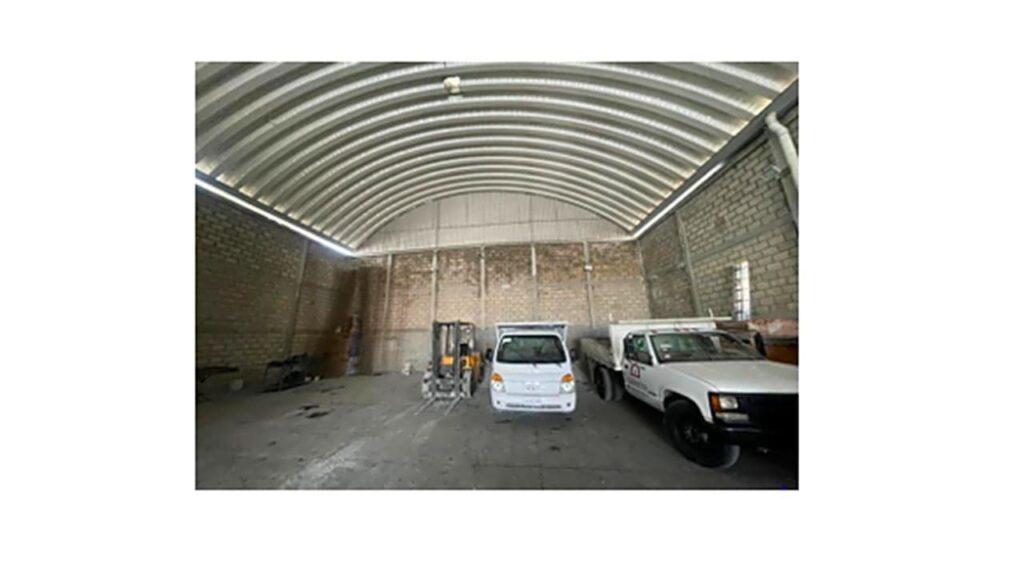 Venta de Bodega Industrial en Carretera Almoloya de Juarez Col. San Luis Mextepec, Zinacantepec