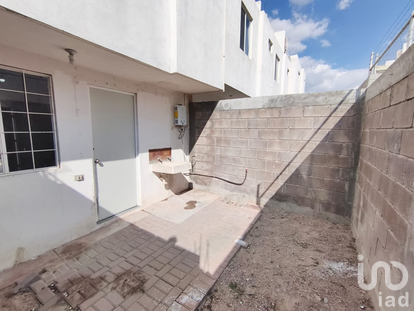 VENTA DE CASA HABITACIÓN EN SENDERO DE LOS FRAILES , VALLE DE SANTIAGO, QUERÉTARO