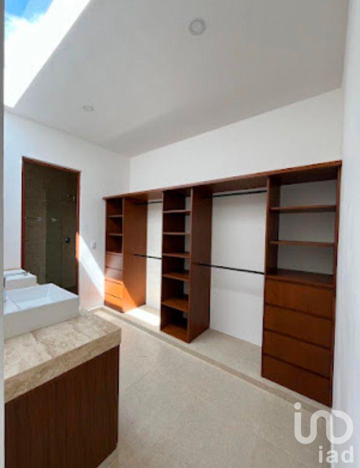 Casa en venta en Cholul, Yucatán.