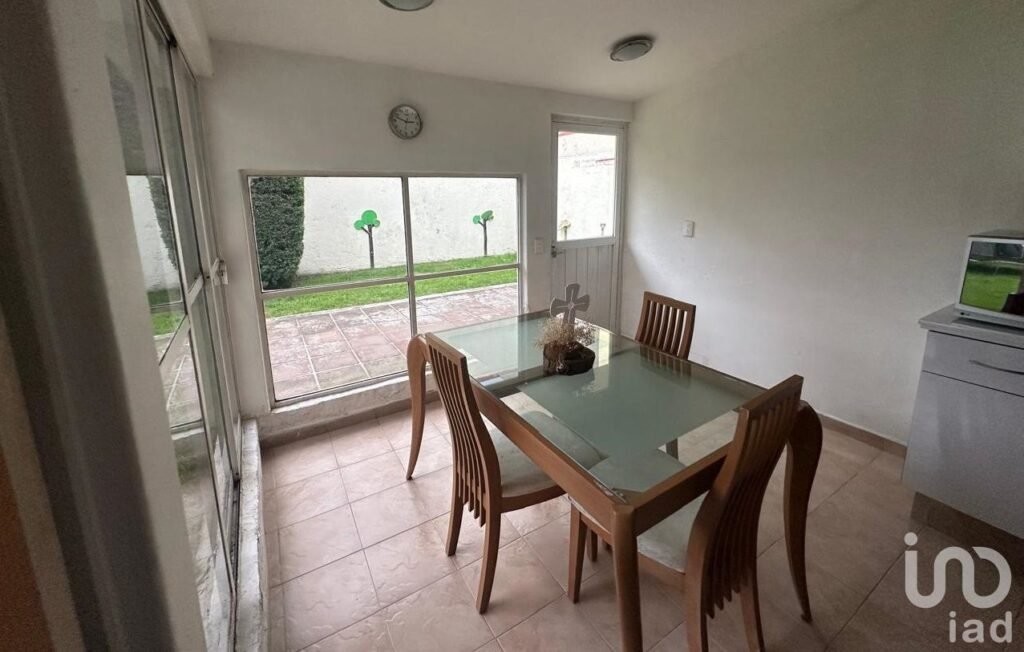 Casa en Venta en Paseo de Santa Ana, La Asunción, Metepec, México